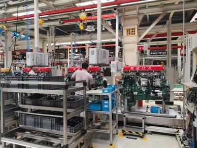 110秒下线1台发动机 国内首个重型发动机智能制造工厂软件开发铸就国际竞争力